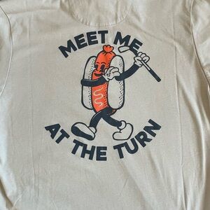 SWANNIES Tee with Hot Dog Design